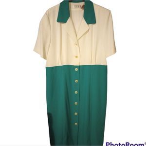 Chaus color block short sleeve dress